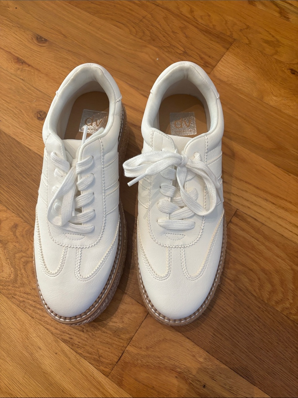 DV Dolce Vita Barkley Womens White Platform Sneakers Size 8.5 Raffia Low Top